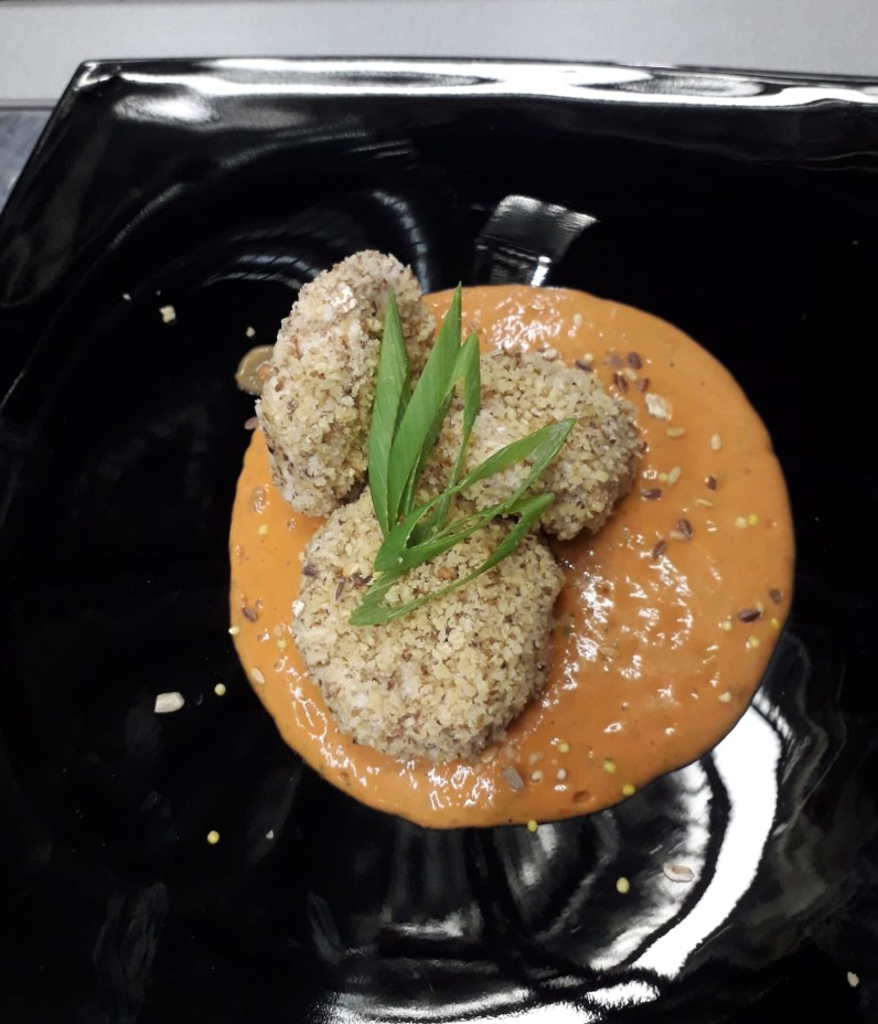 Chiftele cu carne de crab