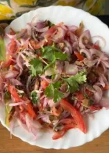 Salata de macrou cu ceapa 